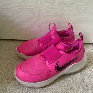 Nike Kids Flex Runner Sneakers